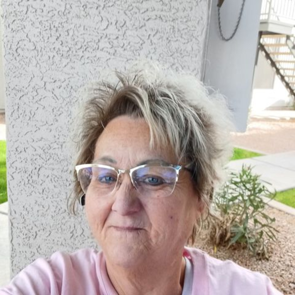 Meet your Posher, Teresa